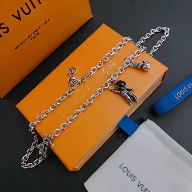 Louis Vuitton Necklaces